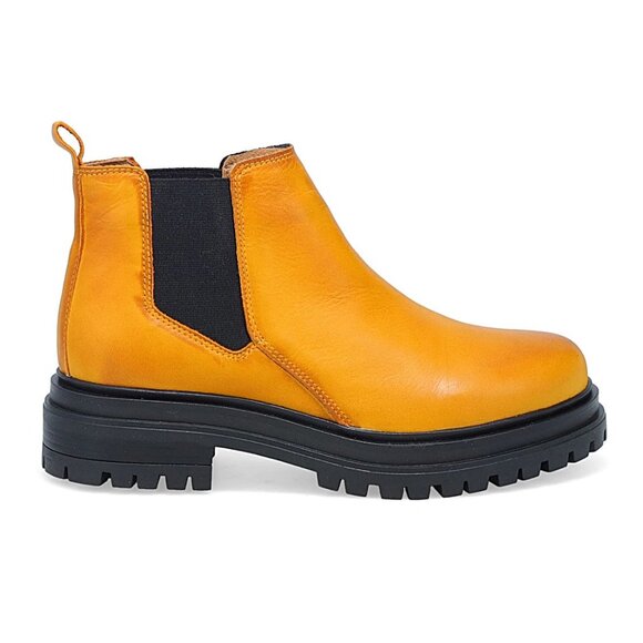 Miz Mooz Levona Chelsea Boots Size 38 7.5 8 Lug Sole Ochre Yellow Leather NEW - Picture 3 of 15